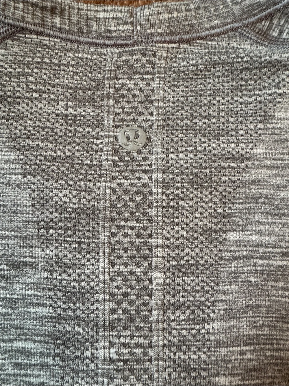 Lululemon Light Gray Women's long sleeve